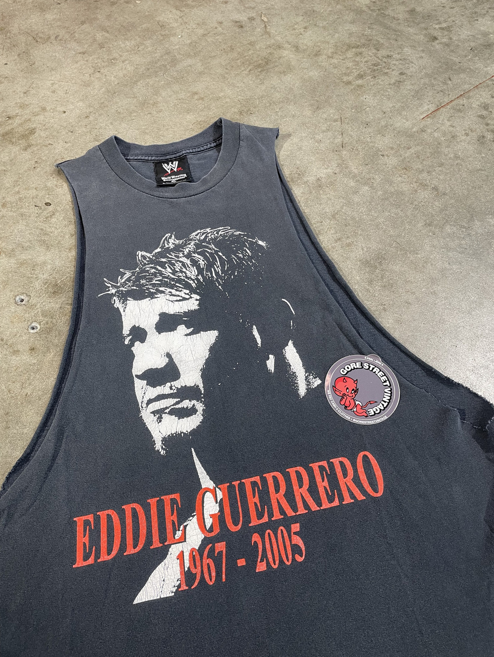 Vintage 90s RIP Eddie Guerrero WWE Cut Off Tee XL 20x29